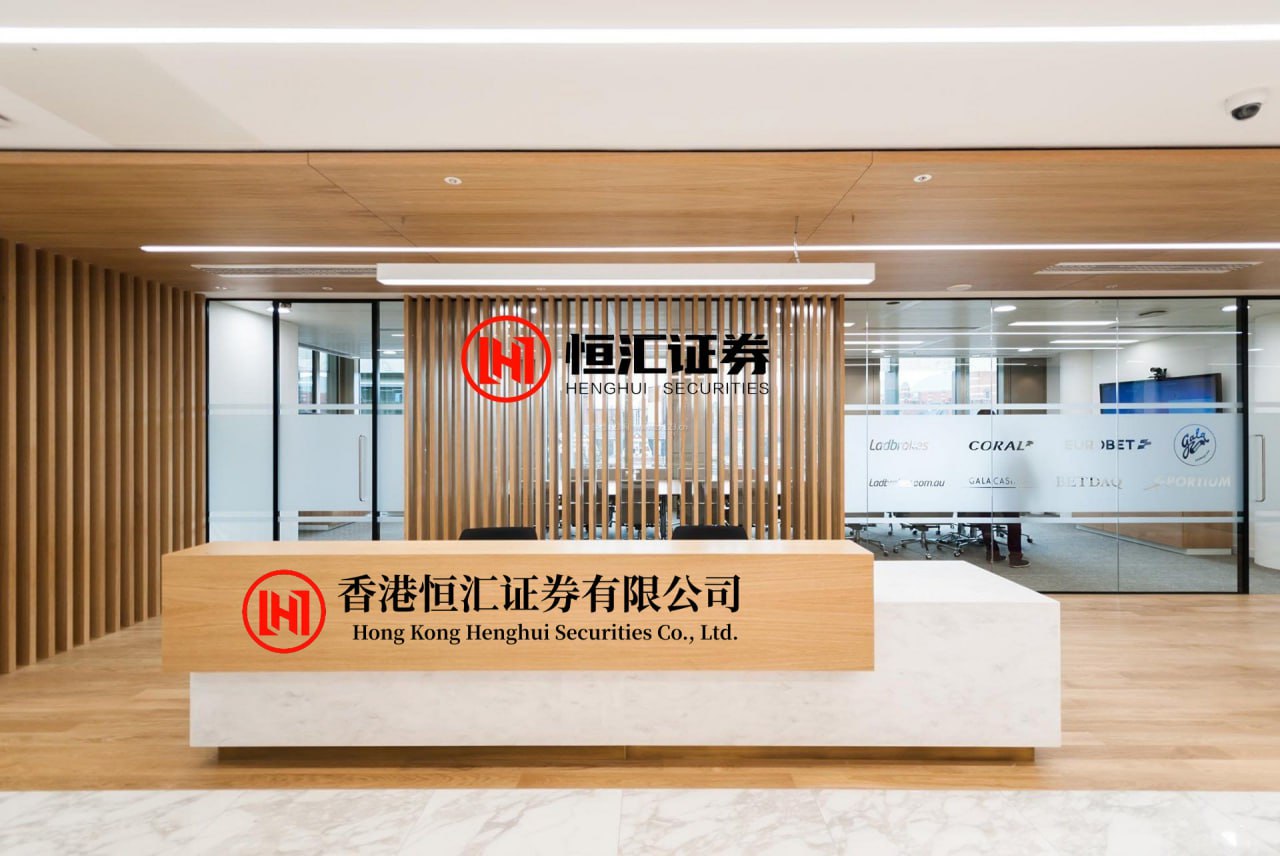 天牛宝配资 直击2025成都车展｜鸿蒙智行集齐“五界”品牌，小米汽车首次参展